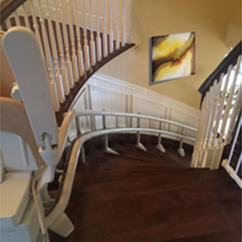 Un magnifique escalier bien agencé